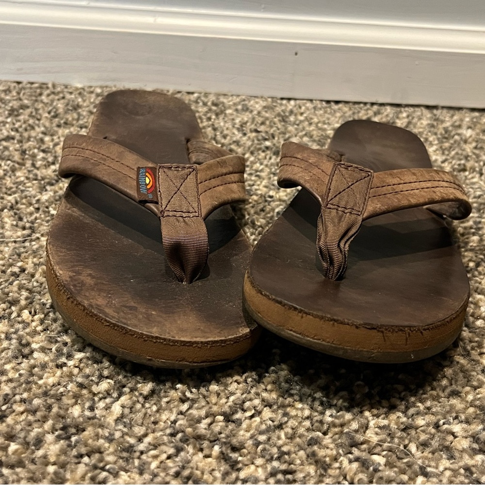 Brown rainbows flip-flops